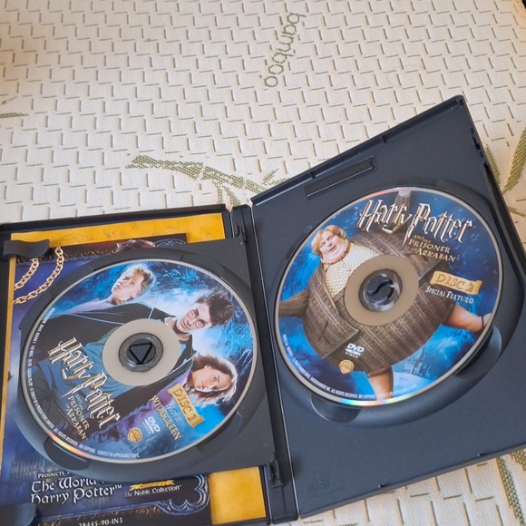 💥Two disc Harry Potter set DVD widescreen edition - Picture 3 of 4